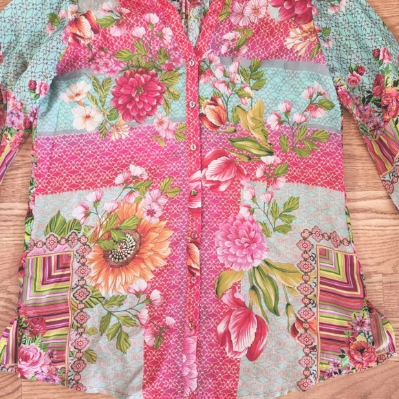 EUC Johnny Was Hallie Button Down, Size XS - Picture 2 of 11